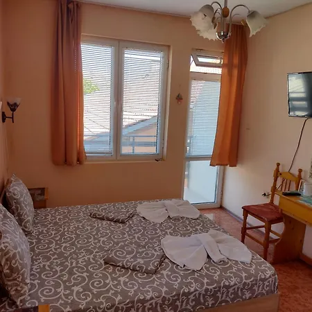 Guest house янка Nesebar