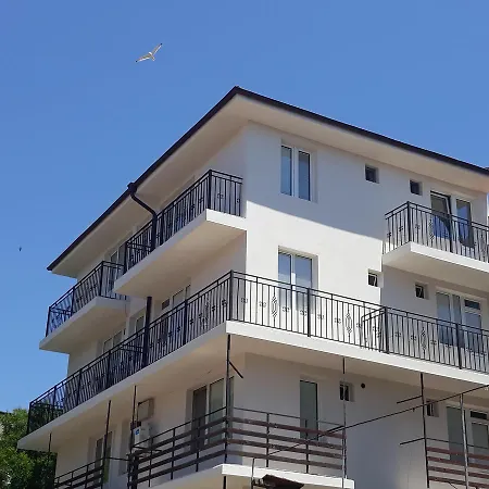 Casa de hóspedes янка 3*